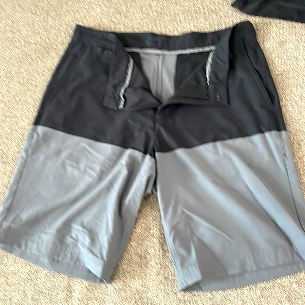 Size 32 Nike Golf Short